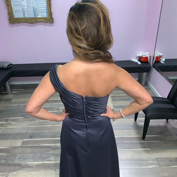 NEW TAGS Stunning Charcoal sequin one shoulder - Picture 6 of 8